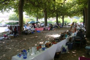 Vide grenier à Saint-Justin