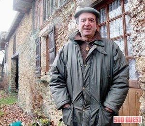 J'ai essayé de négocier, d'être exproprié. Pour reconstruire ailleurs. Mais je n'ai pas su, je n'ai pas pu. Je ne suis pas fait pour batailler. Alors que c'était si tranquille, on ne demandait rien à personne.