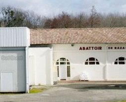  2 744 000 euros pour la restructuration de l'abattoir.  photo S. M.  