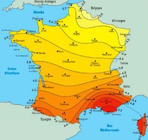 Dans nos latitudes, le soleil brille jusqu'à 2000 heures par an et fournit bien plus d'énergie que nous n'en avons besoin.