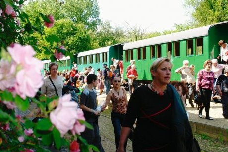 Voir aussi : Les wagons 1900 qui mènent à l'airial sont prêts pour une nouvelle saison.  photo archives g. D.