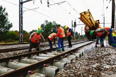  Au sud de Bordeaux, le chantier de Lamothe va s'étirer jusqu'au printemps 2012.  photo thierry david  